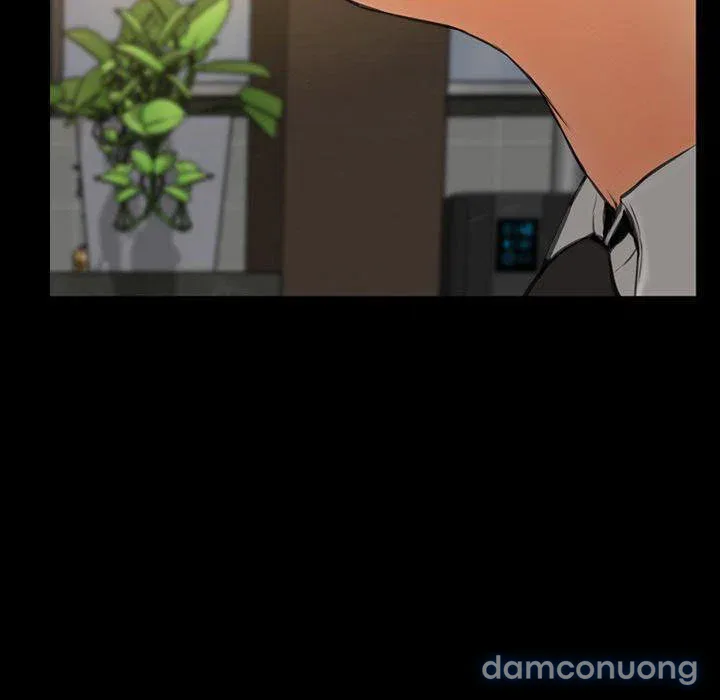 Em gái bán hàng sextoy 