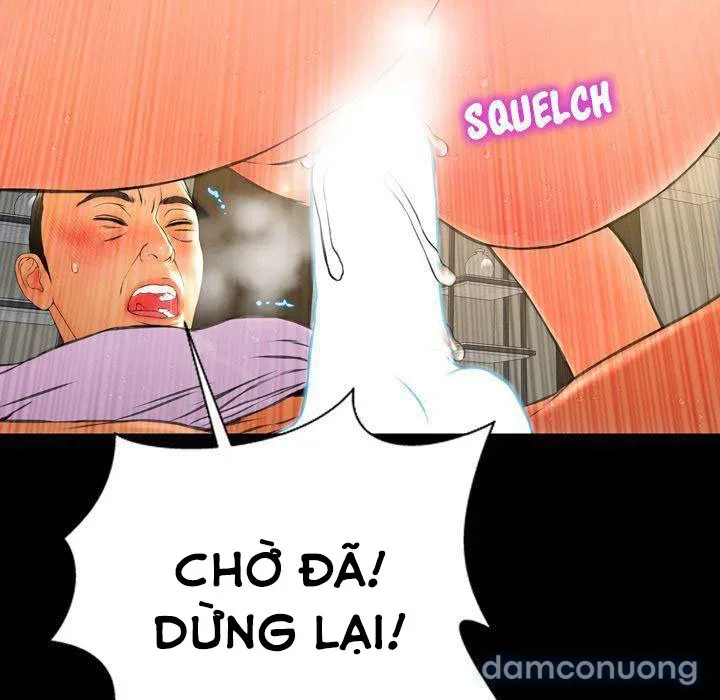 Em gái bán hàng sextoy 