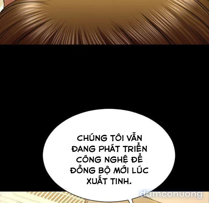 Em gái bán hàng sextoy 