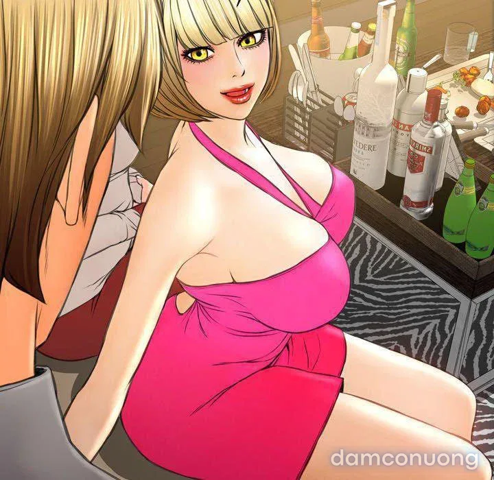 Em gái bán hàng sextoy 