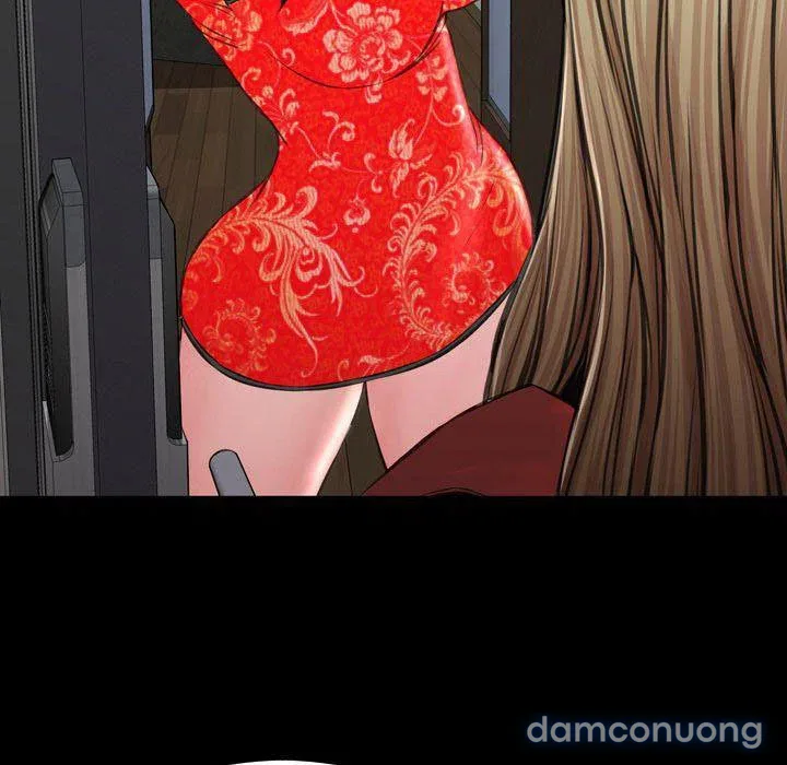 Em gái bán hàng sextoy 