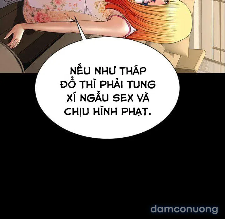 Em gái bán hàng sextoy 