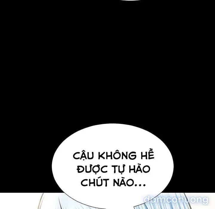 Em gái bán hàng sextoy 