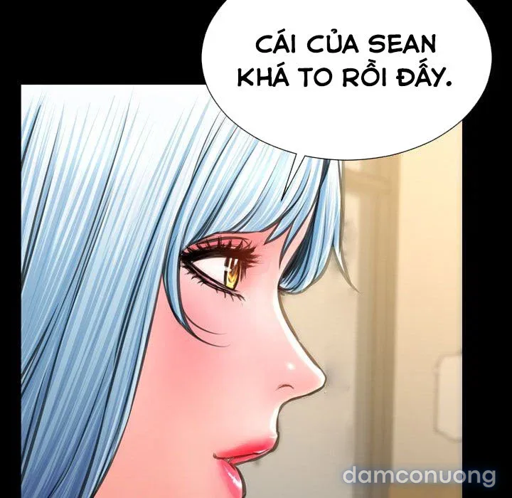Em gái bán hàng sextoy 