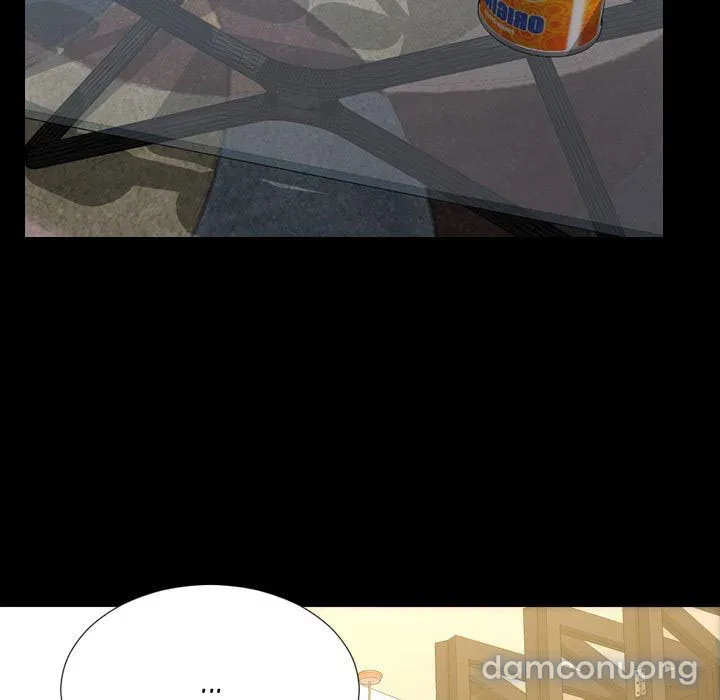Em gái bán hàng sextoy 