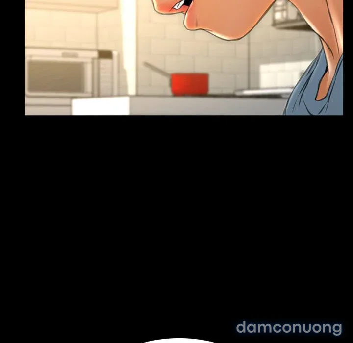Em gái bán hàng sextoy 