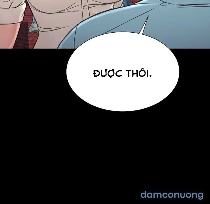 Em gái bán hàng sextoy 