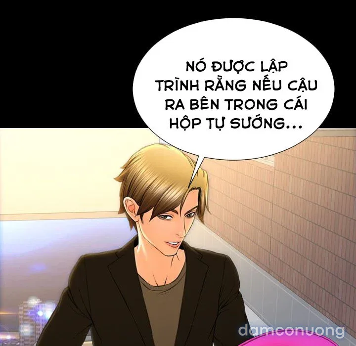 Em gái bán hàng sextoy 