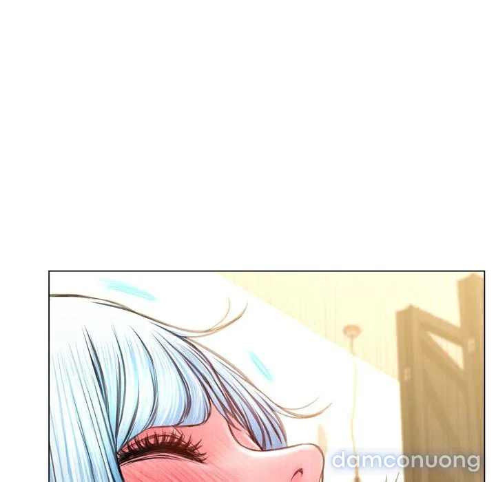 Em gái bán hàng sextoy 