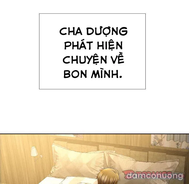 Em gái bán hàng sextoy 