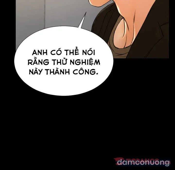 Em gái bán hàng sextoy 