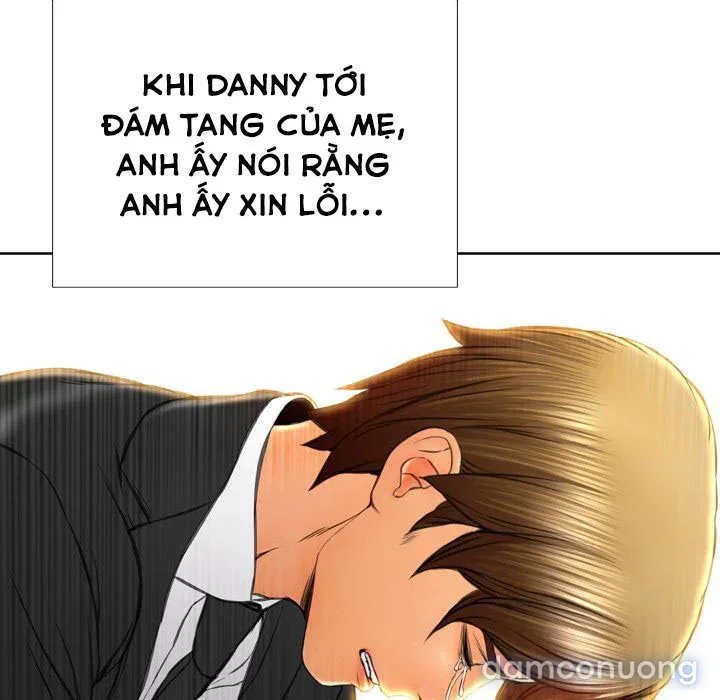 Em gái bán hàng sextoy 