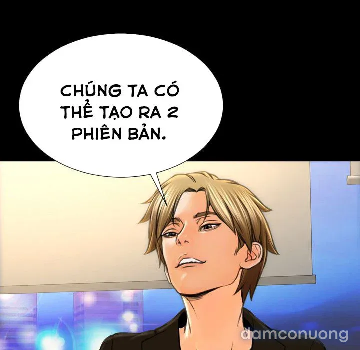 Em gái bán hàng sextoy 