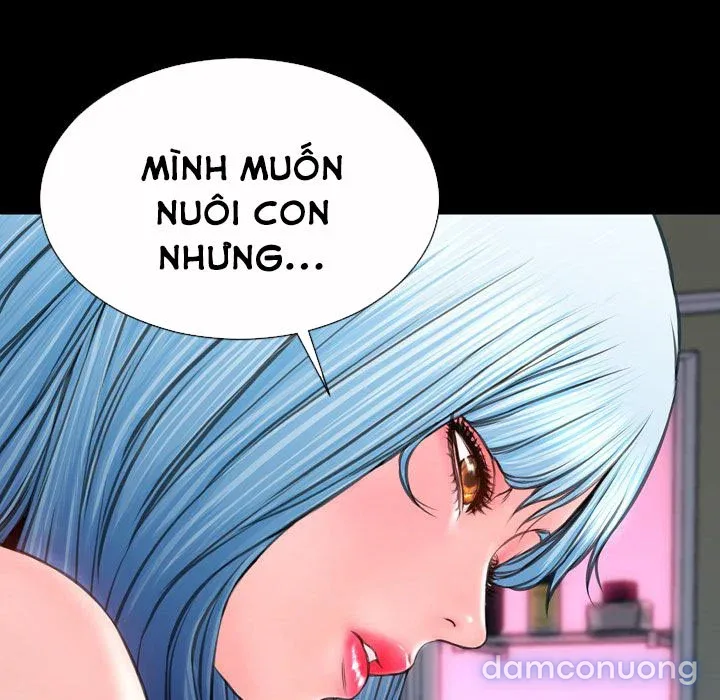 Em gái bán hàng sextoy 