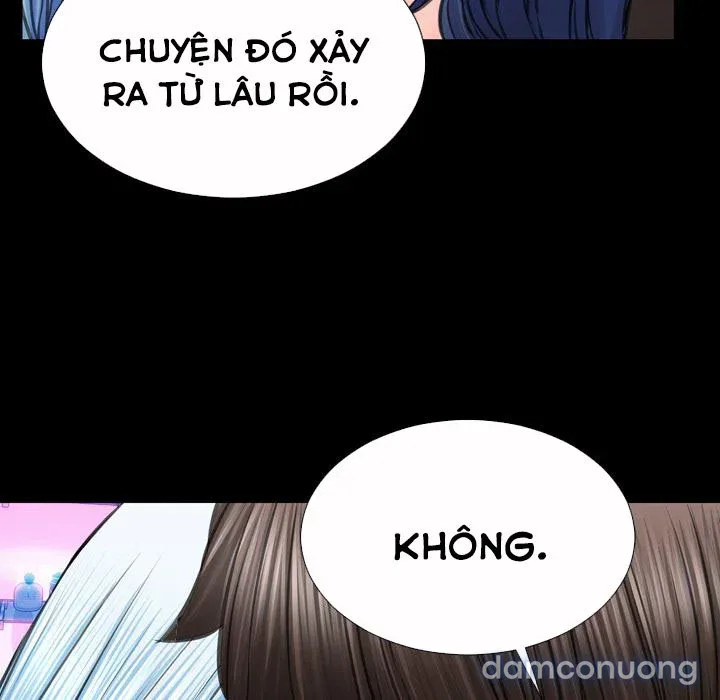 Em gái bán hàng sextoy 
