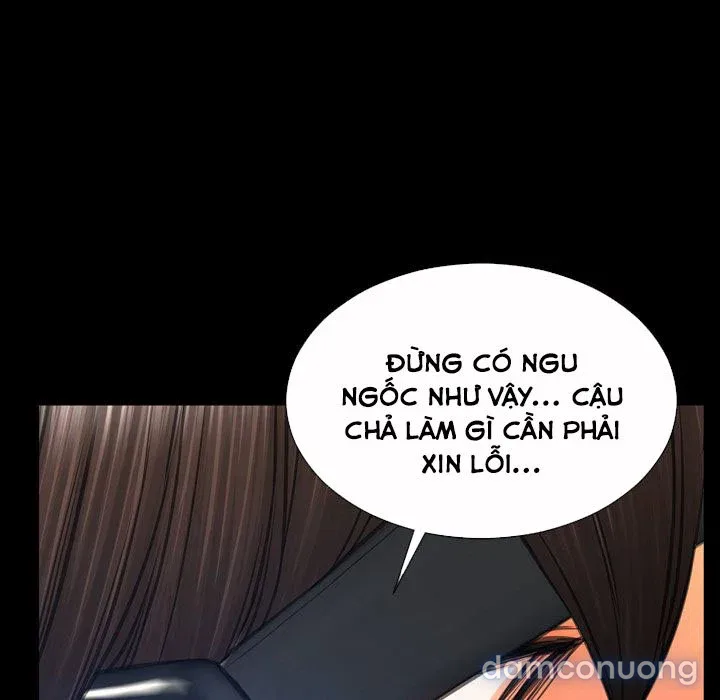 Em gái bán hàng sextoy 