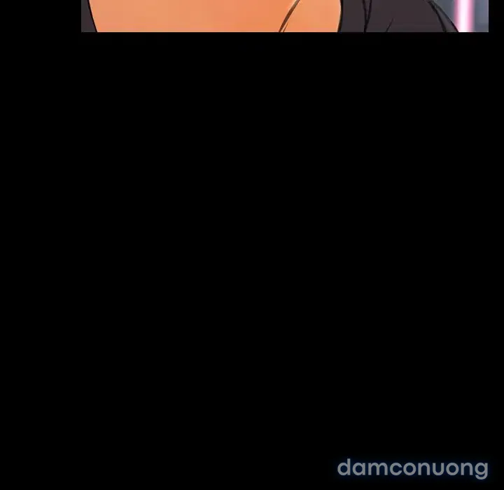 Em gái bán hàng sextoy 