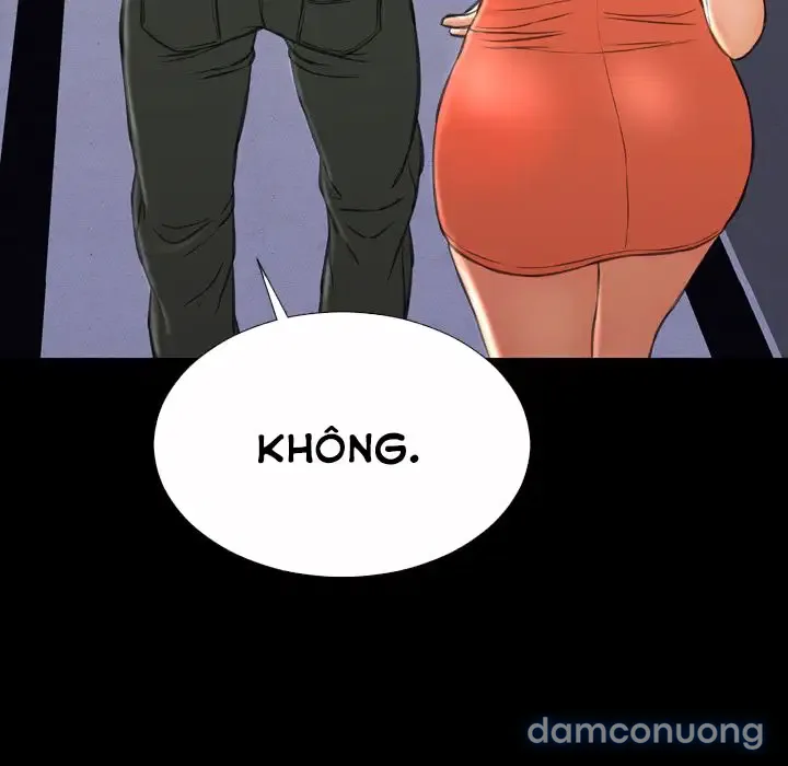 Em gái bán hàng sextoy 