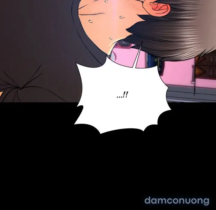 Em gái bán hàng sextoy 
