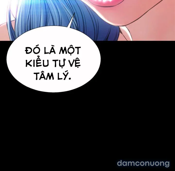 Em gái bán hàng sextoy 