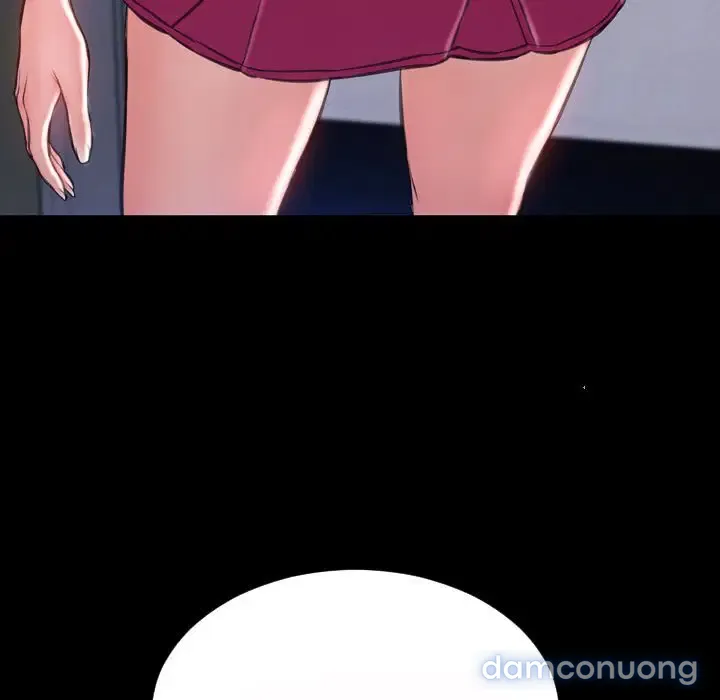 Em gái bán hàng sextoy 