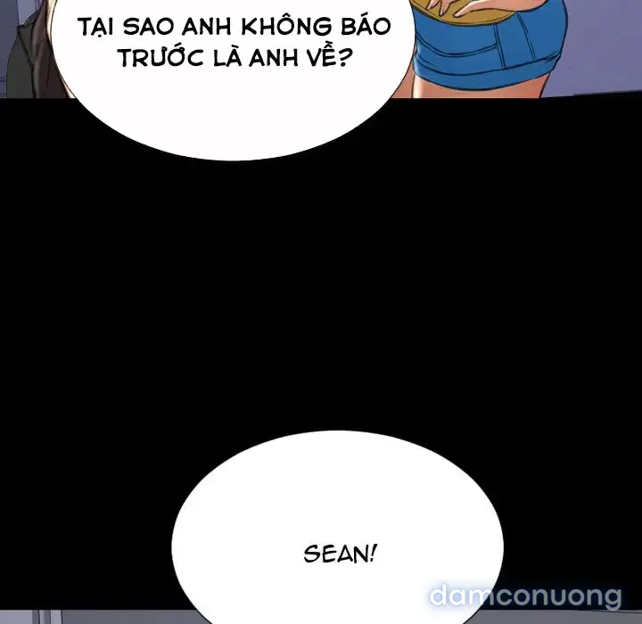 Em gái bán hàng sextoy 