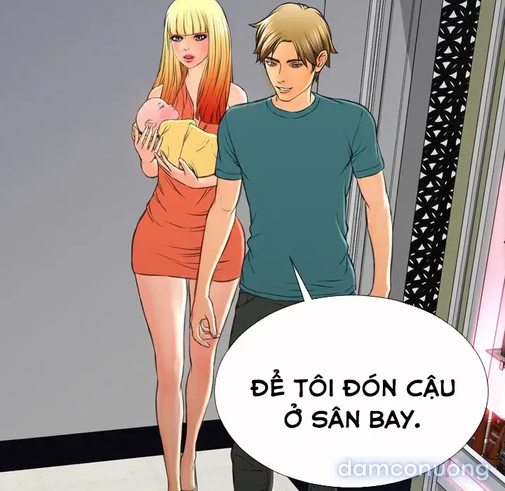 Em gái bán hàng sextoy 