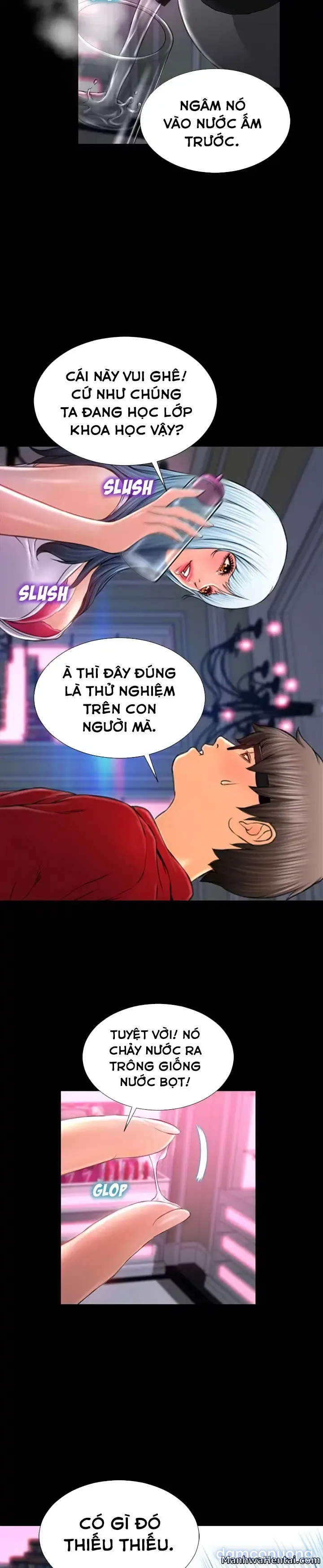 Em gái bán hàng sextoy 