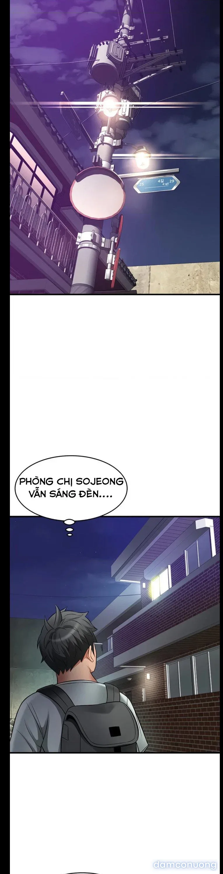 Hẻm sau nhà 