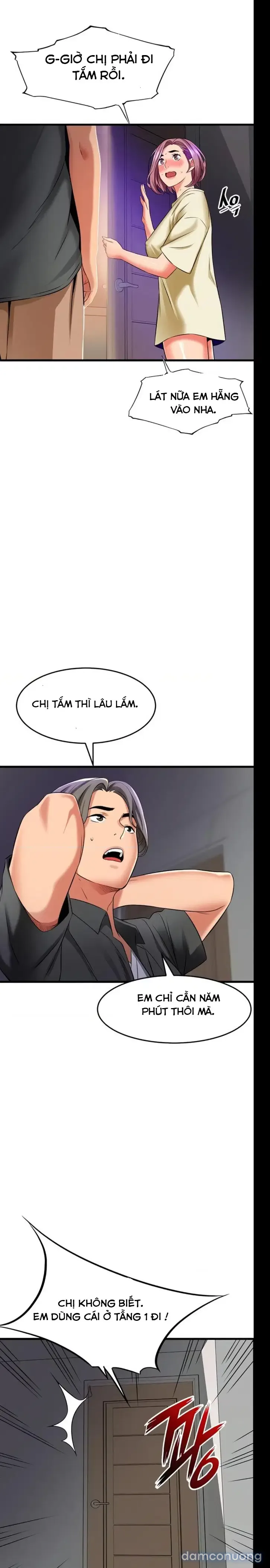 Hẻm sau nhà 