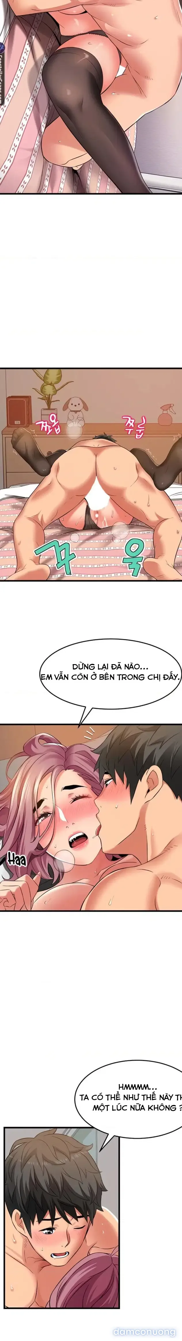 Hẻm sau nhà 