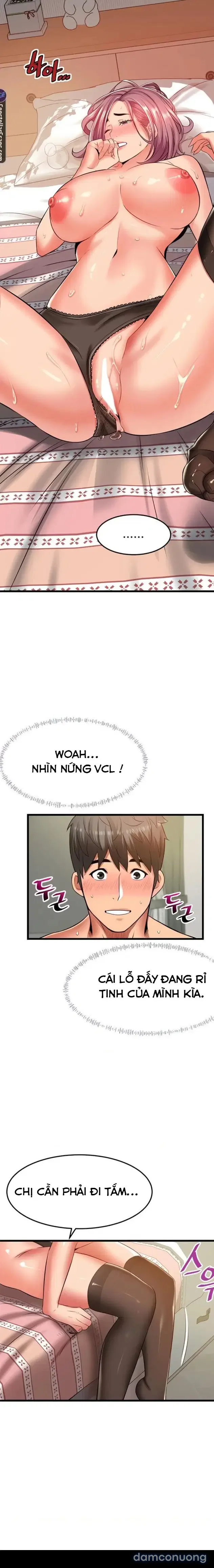 Hẻm sau nhà 