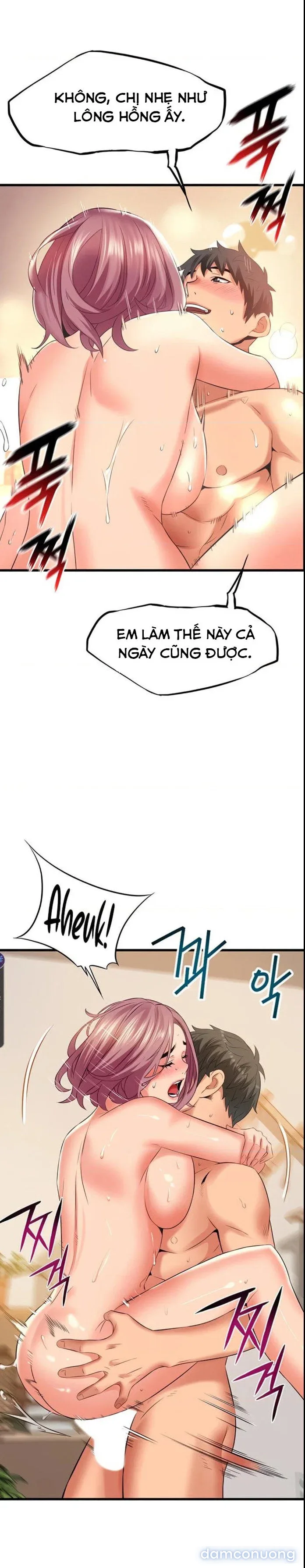 Hẻm sau nhà 
