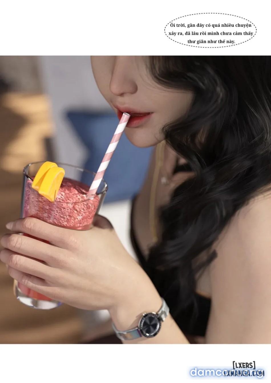 Mẹ tôi bị thằng bạn chơi. 