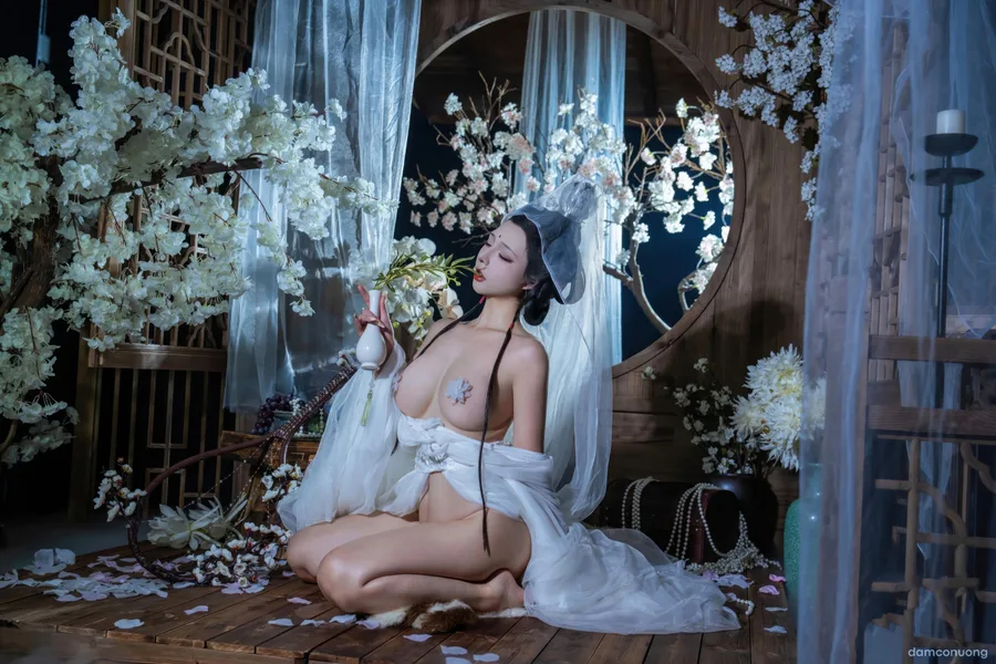 Cosplay Quan Âm Bồ Tát 