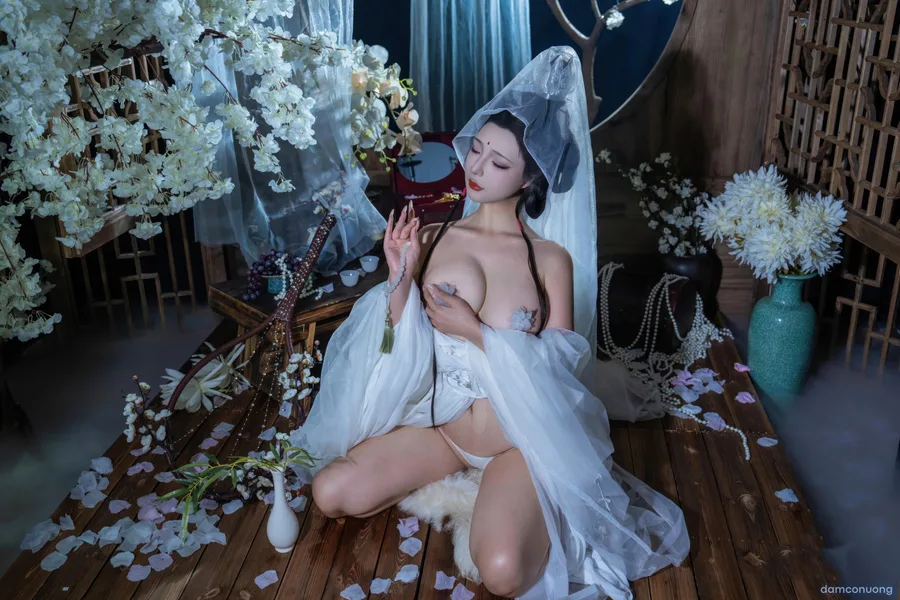 Cosplay Quan Âm Bồ Tát 