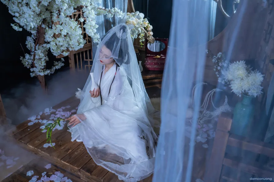 Cosplay Quan Âm Bồ Tát 