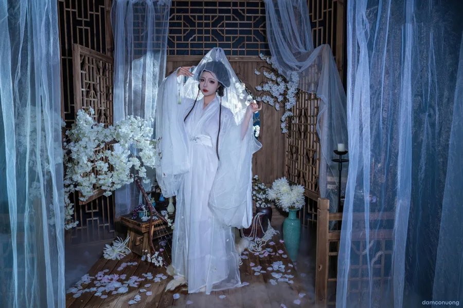 Cosplay Quan Âm Bồ Tát 
