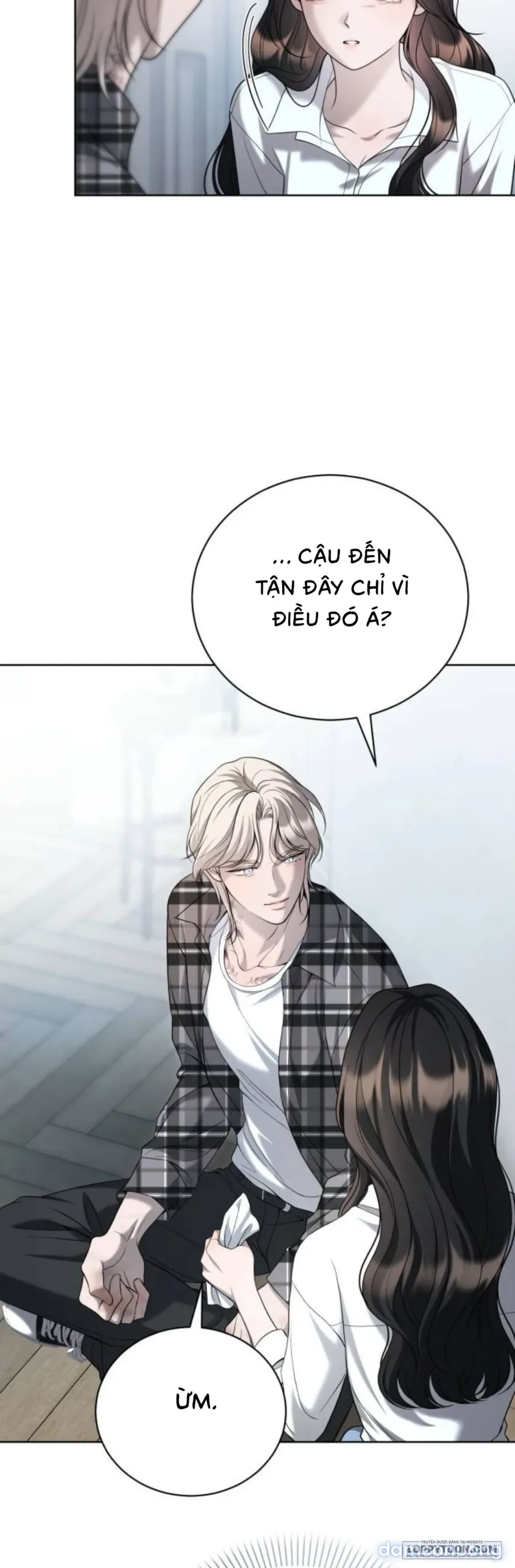 Đôi Mắt Xanh Nhạt 