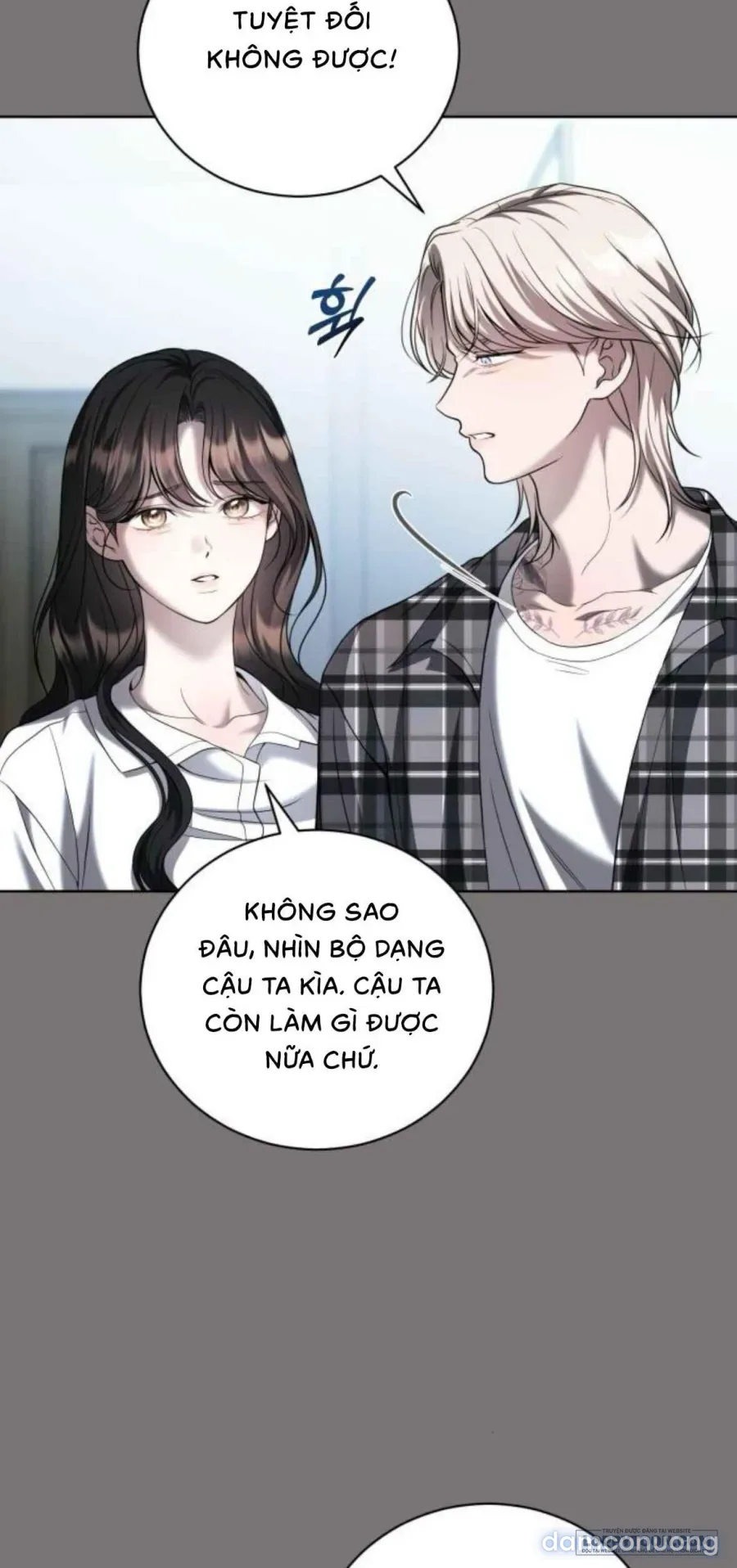 Đôi Mắt Xanh Nhạt 