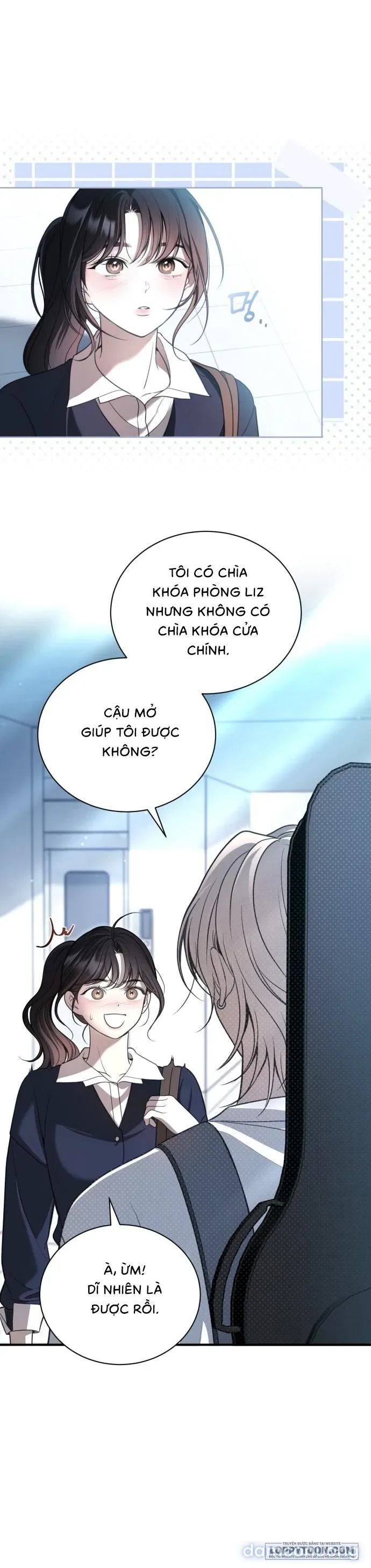 Đôi Mắt Xanh Nhạt 