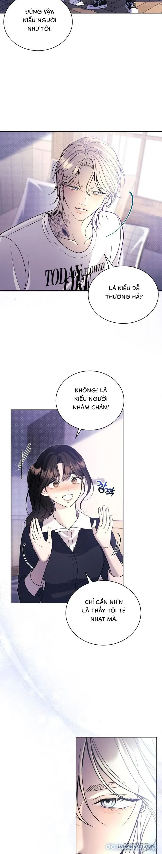 Đôi Mắt Xanh Nhạt 