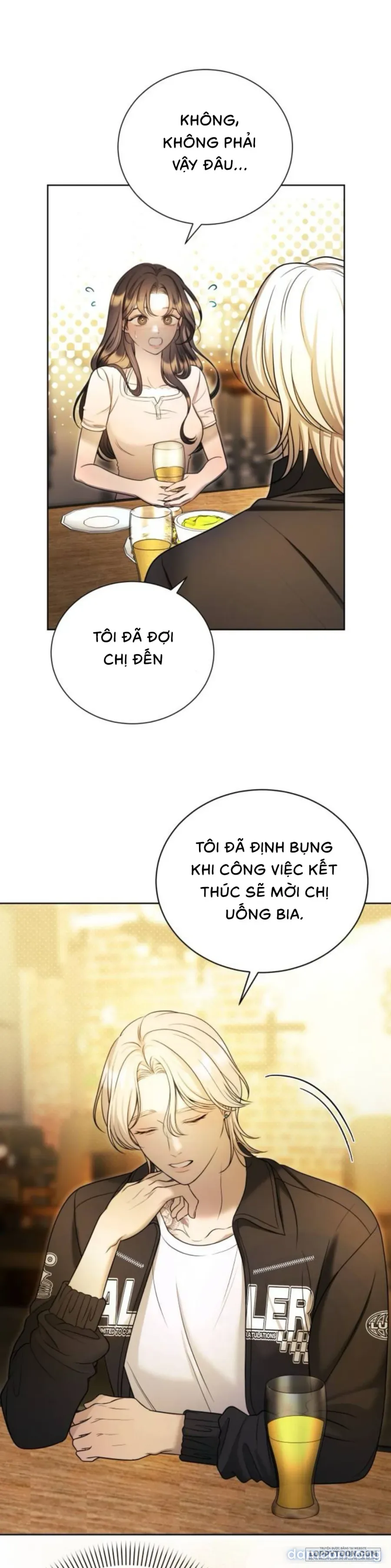 Đôi Mắt Xanh Nhạt 