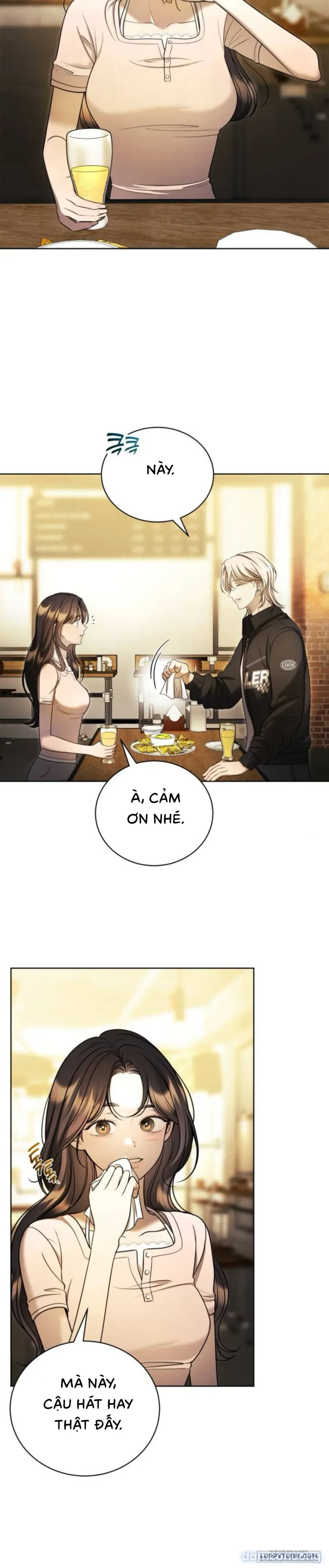 Đôi Mắt Xanh Nhạt 