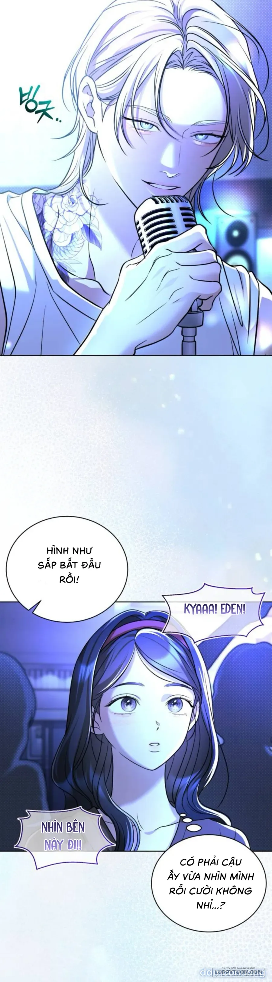 Đôi Mắt Xanh Nhạt 