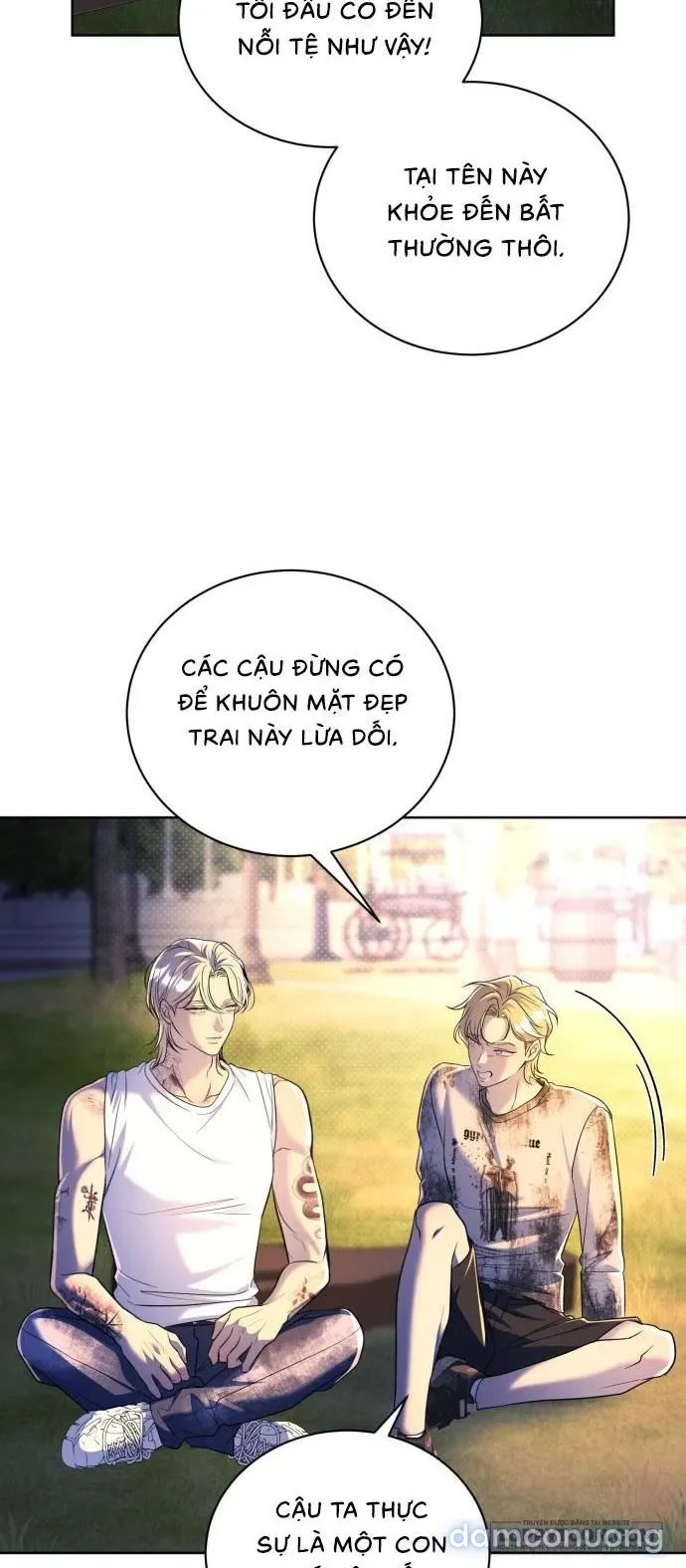 Đôi Mắt Xanh Nhạt 