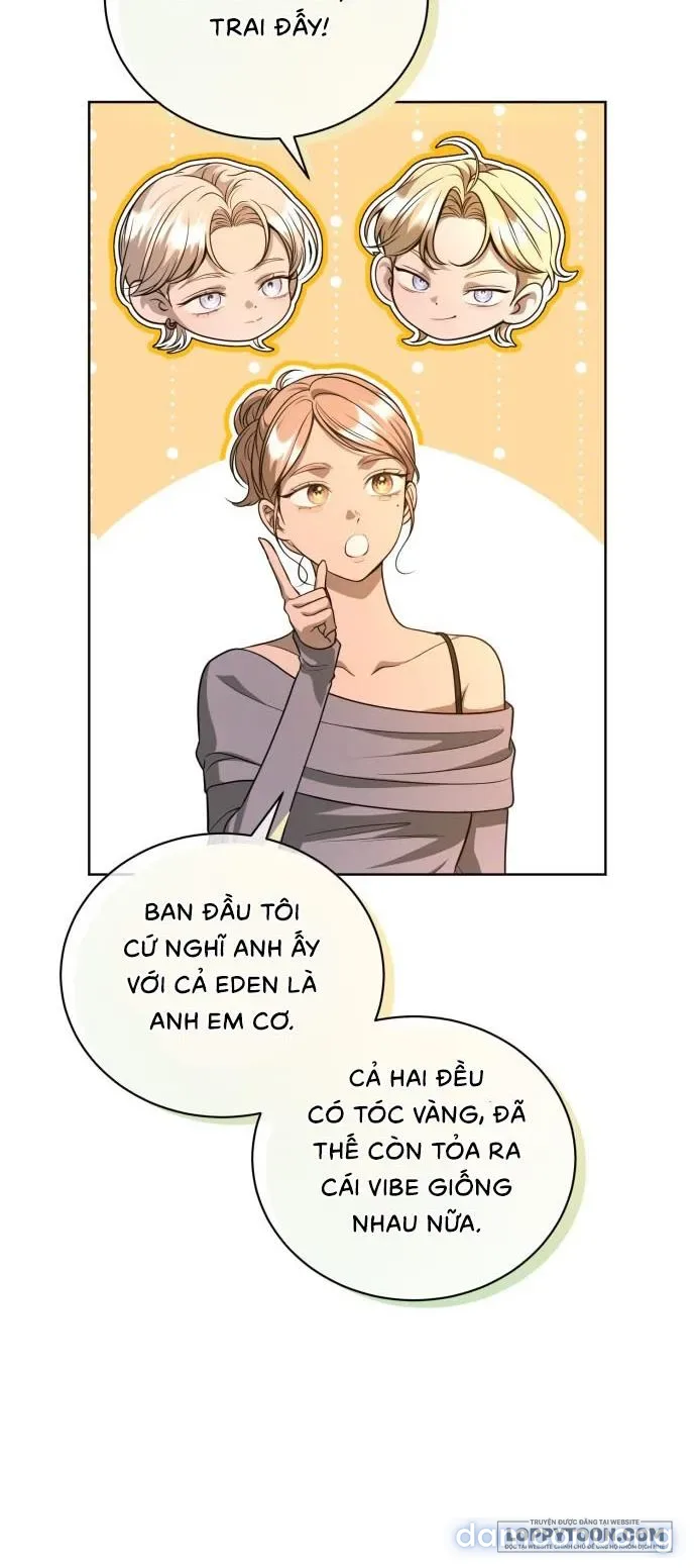 Đôi Mắt Xanh Nhạt 