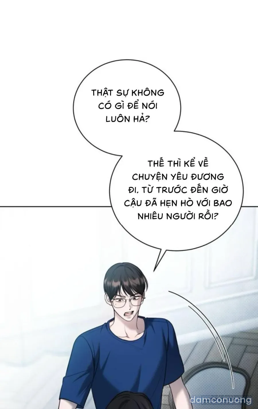 Đôi Mắt Xanh Nhạt 