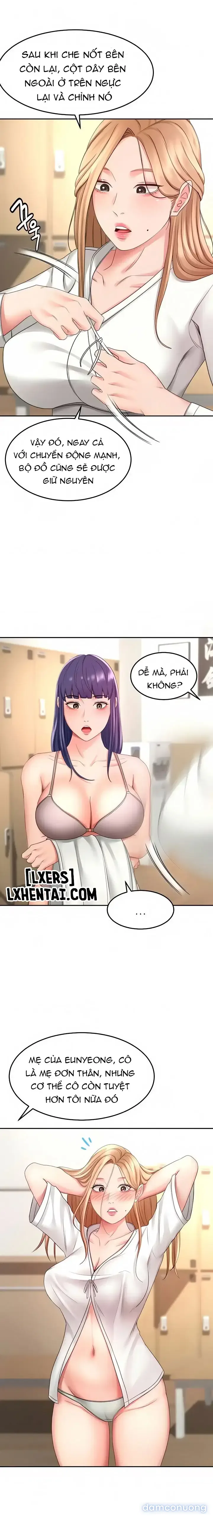 Cô giáo dạy võ ở quê nhà 