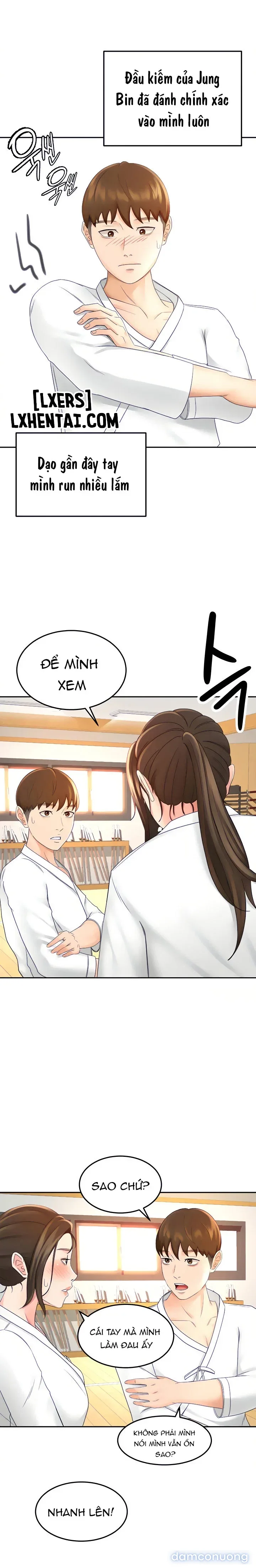 Cô giáo dạy võ ở quê nhà 
